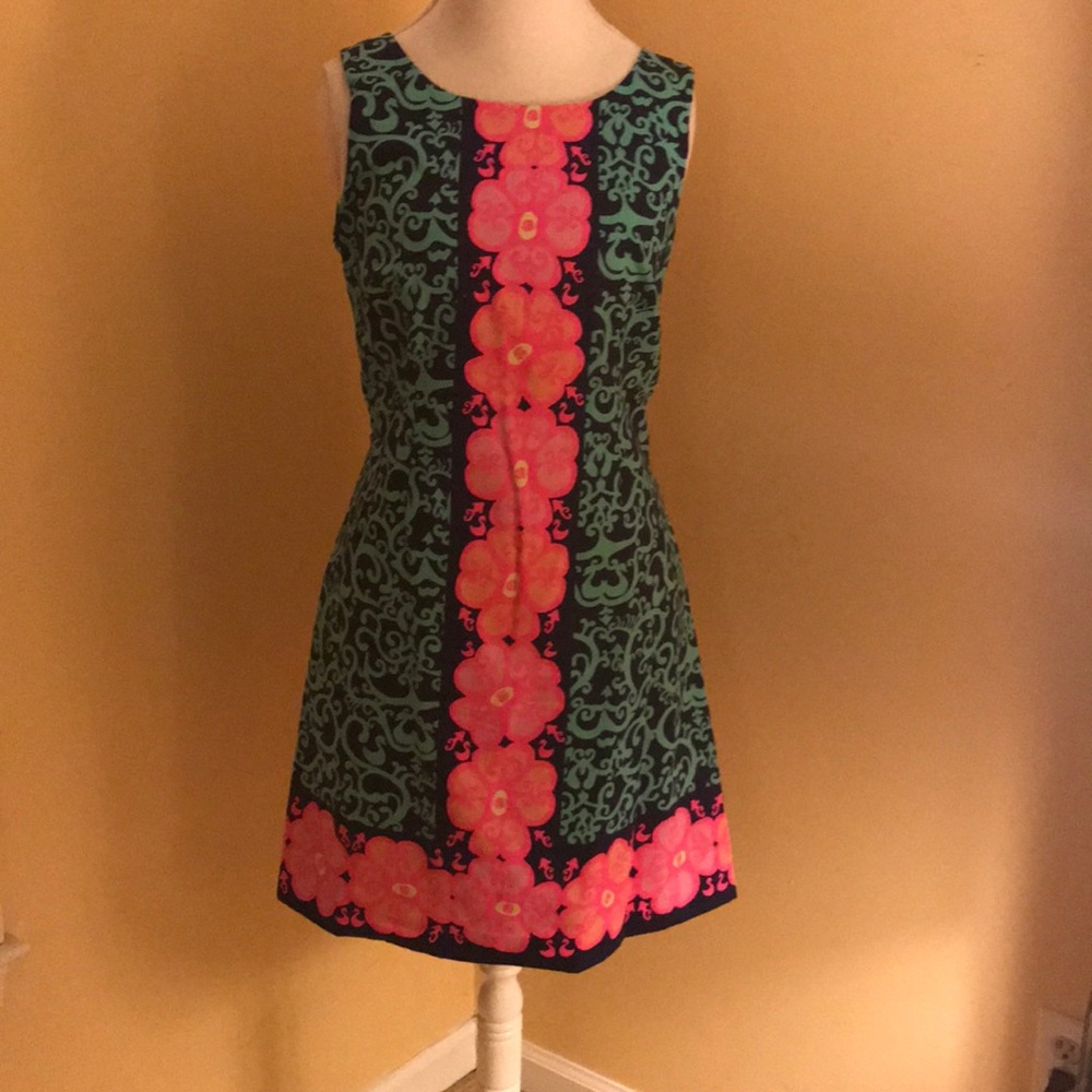 EUC Lilly Cocktail dress
